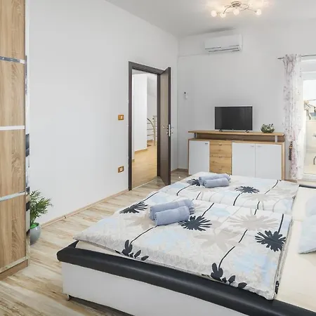 Gorgeous In Valtura With Wifi * Valtura