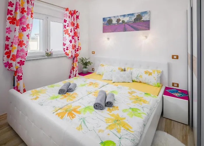 Holiday home Gorgeous In With Wifi *