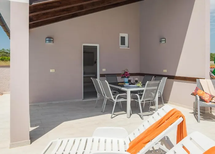 Gorgeous In With Wifi Holiday home