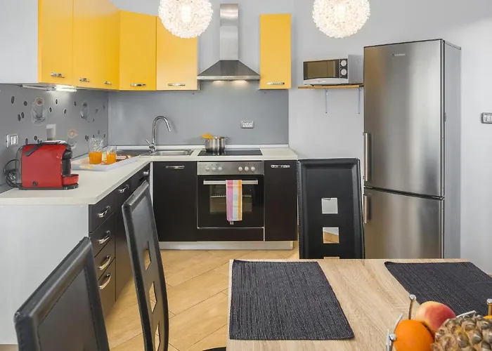 Gorgeous In With Wifi *