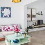 Gorgeous In With Wifi