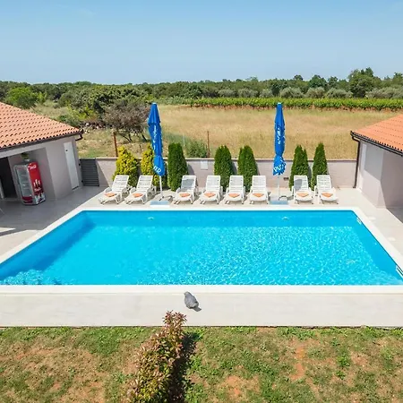 Feriehus Gorgeous In Valtura With Wifi Valtura