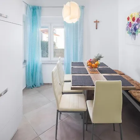 Gorgeous In Valtura With Wifi Valtura