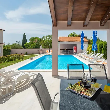 Vikendica Gorgeous In With Wifi