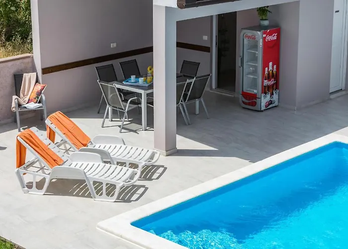 Gorgeous In With Wifi