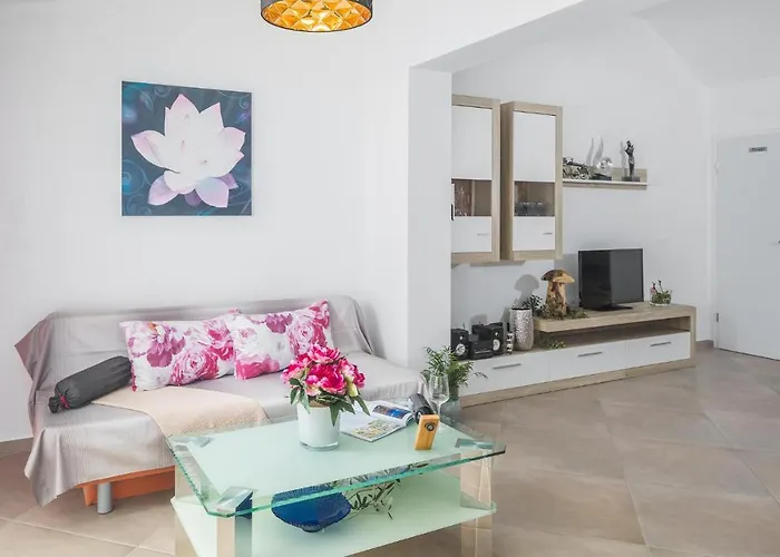 Gorgeous In With Wifi