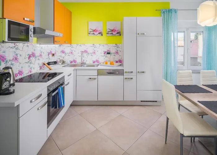 Vikendica Gorgeous In With Wifi