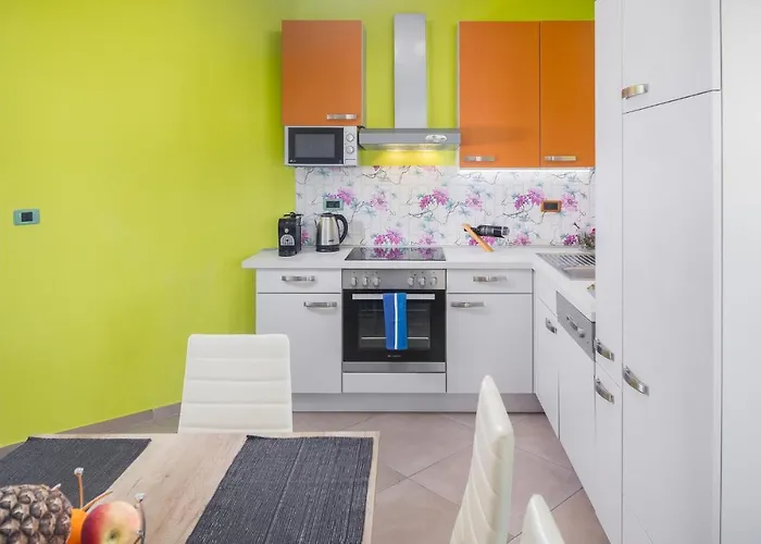 Gorgeous In With Wifi